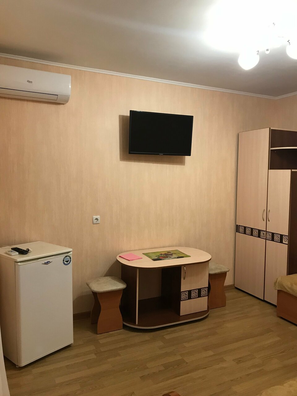 Гостиница Апельсин Саки-100