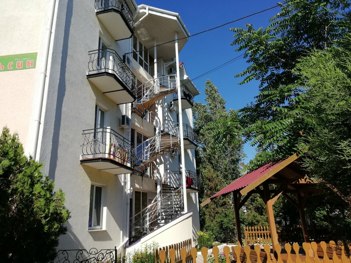 Гостиница Апельсин Саки-7