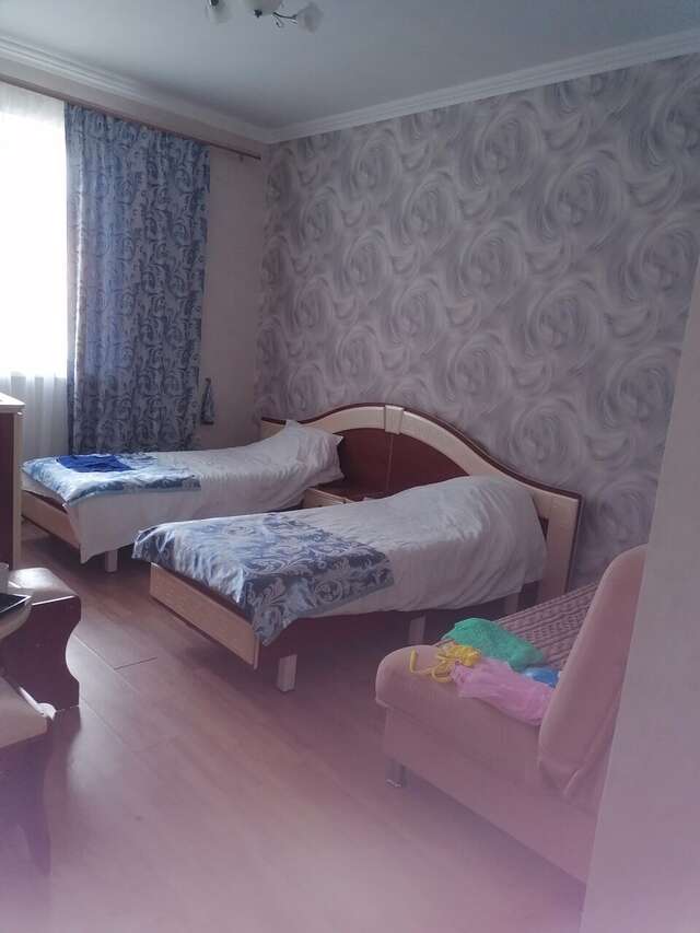 Гостиница Апельсин Саки-102