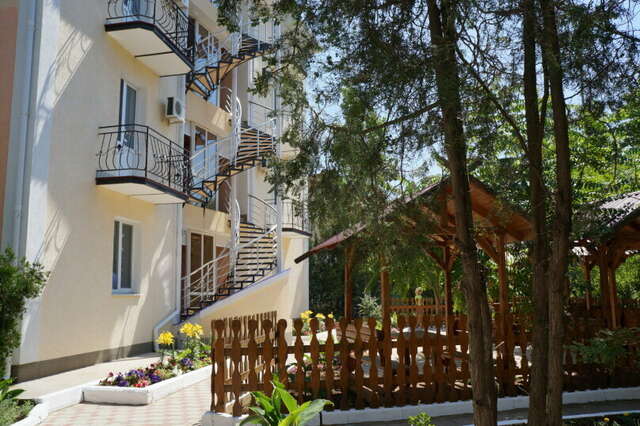 Гостиница Апельсин Саки-4